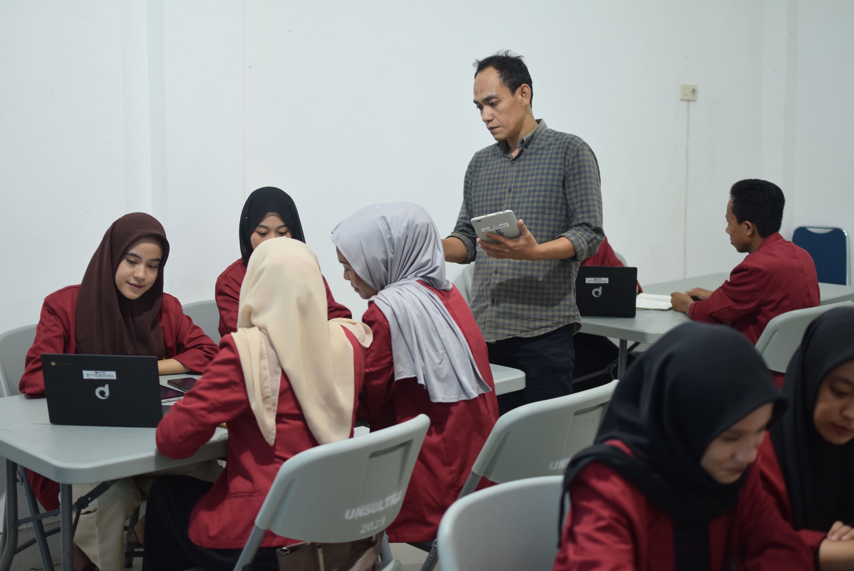 Pendidikan Guru Sekolah Dasar